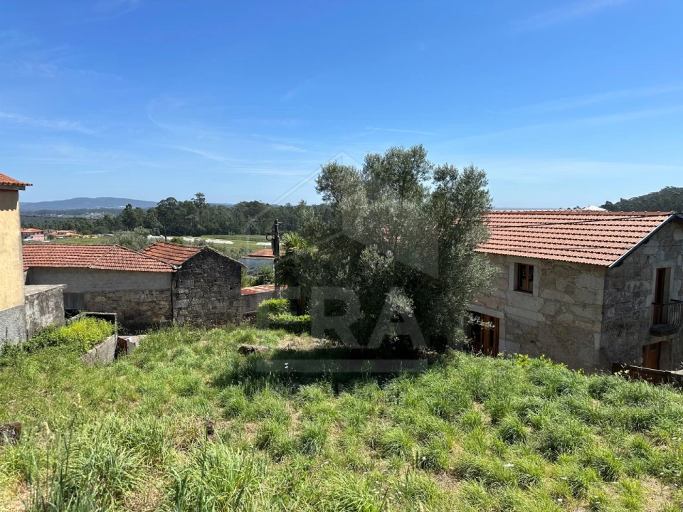 Terreno para Venda em Palmeira de Faro e Curvos Foto 7