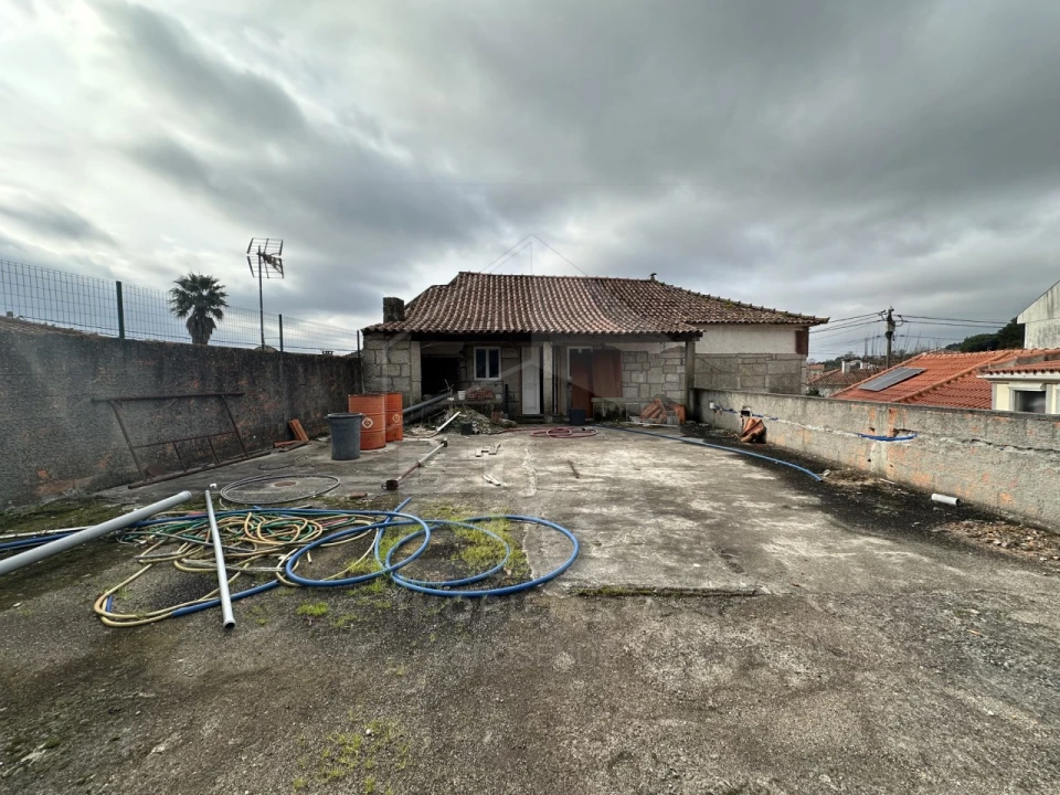 Moradia T6 para Venda em Cardielos e Serreleis Foto 10