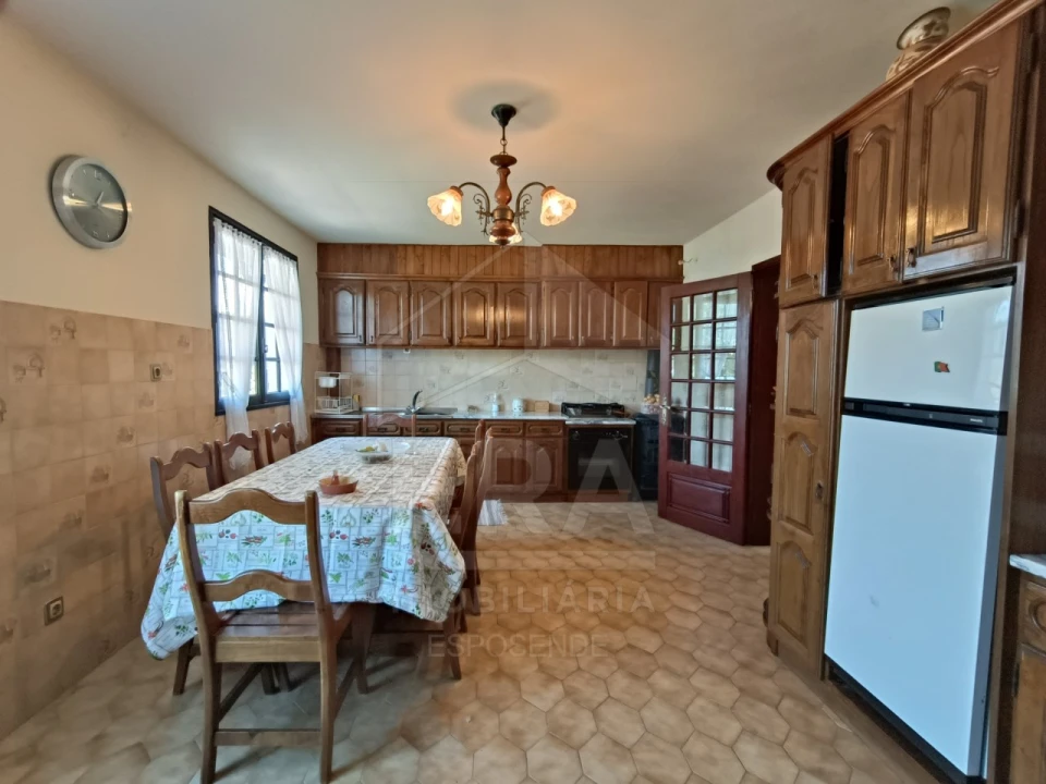 Moradia T3 para Venda em Gandra Foto 4