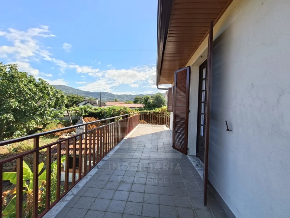 Moradia T3 para Venda em Gandra Foto 8