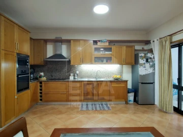 Moradia T3 para Venda em Barroselas e Carvoeiro