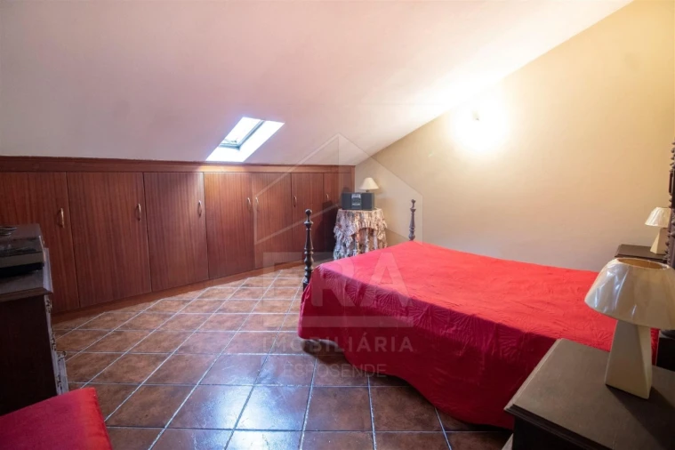 Moradia T5 para Venda em Forjães Foto 13