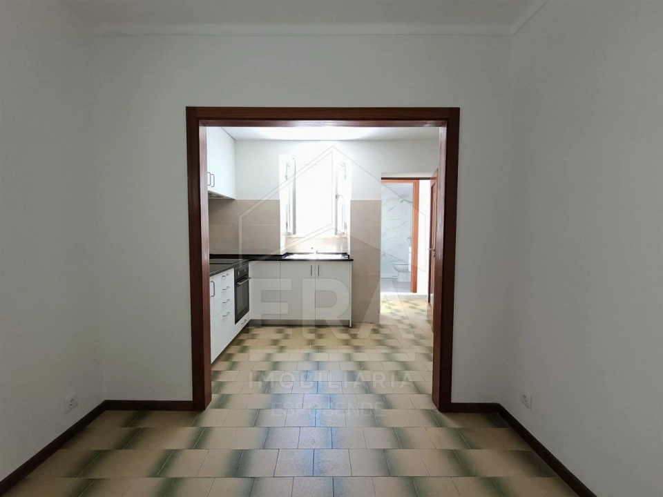 Moradia T2 para Venda em Santa Maria Maior e Monserrate e Meadela Foto 4