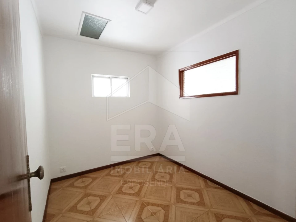 Moradia T2 para Venda em Santa Maria Maior e Monserrate e Meadela Foto 7