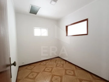 Moradia T2 para Venda em Santa Maria Maior e Monserrate e Meadela