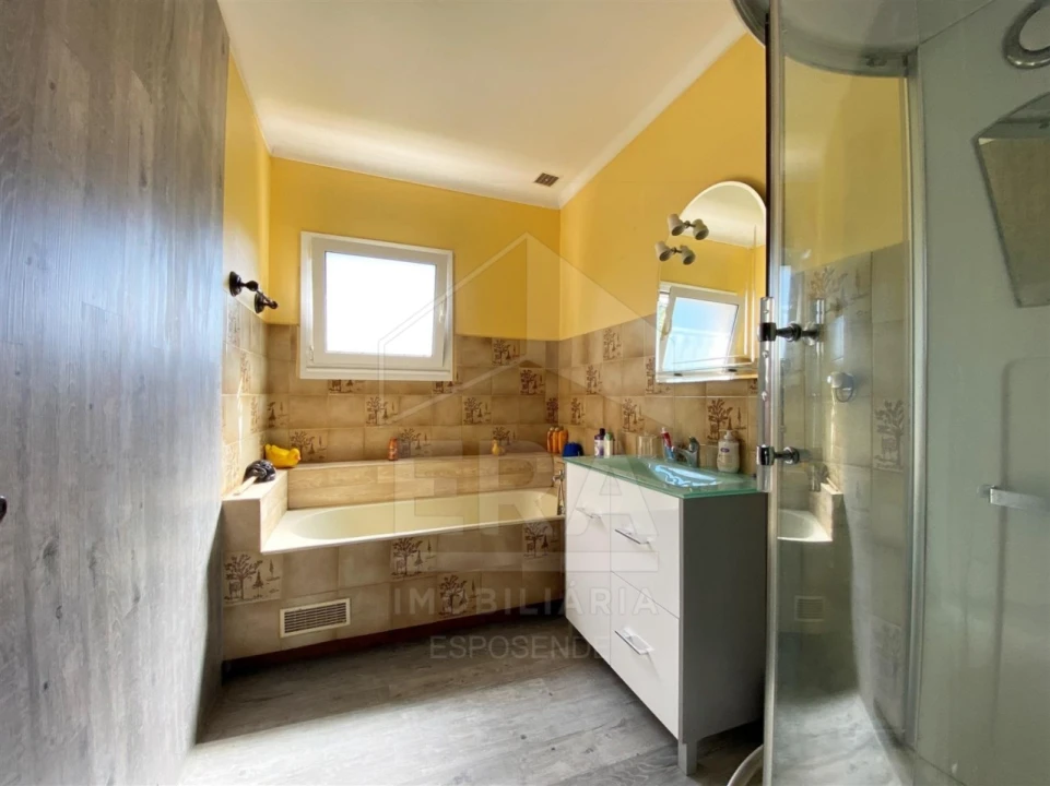 Moradia T3 para Venda em Geraz do Lima (Santa Maria, Santa Leocádia, Moreira), Deão Foto 18