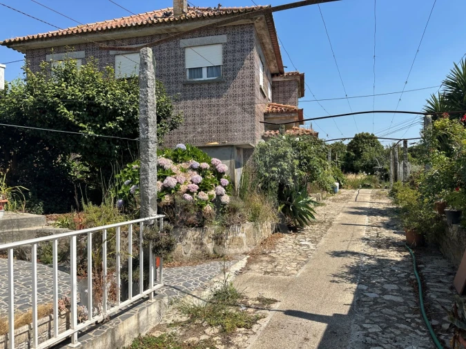 Moradia T4 para Venda em Aver-O-Mar, Amorim e Terroso Foto 3
