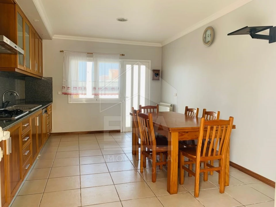 Moradia T5 para Venda em Antas Foto 8