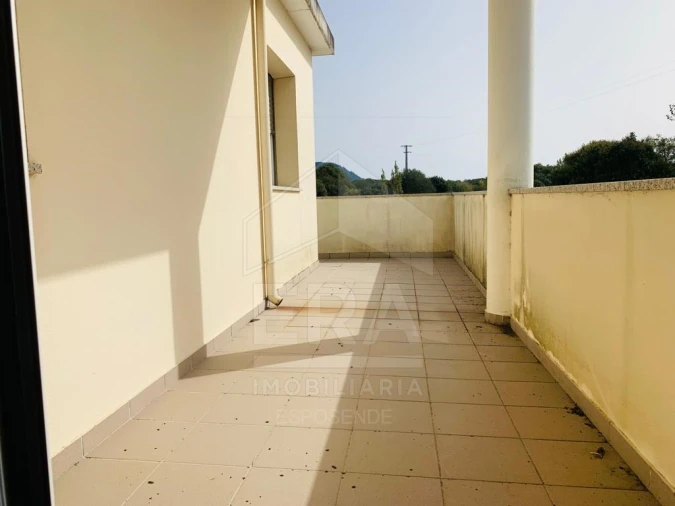 Moradia T5 para Venda em Antas Foto 18