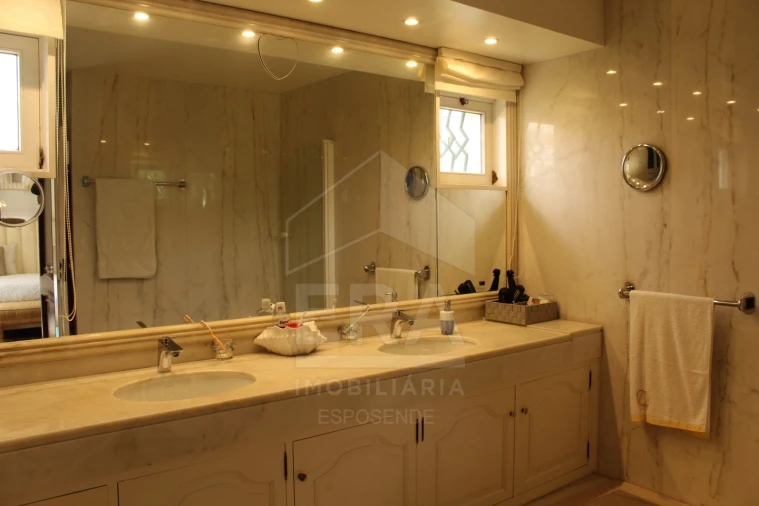 Moradia T5 para Venda em Apúlia e Fão Foto 27