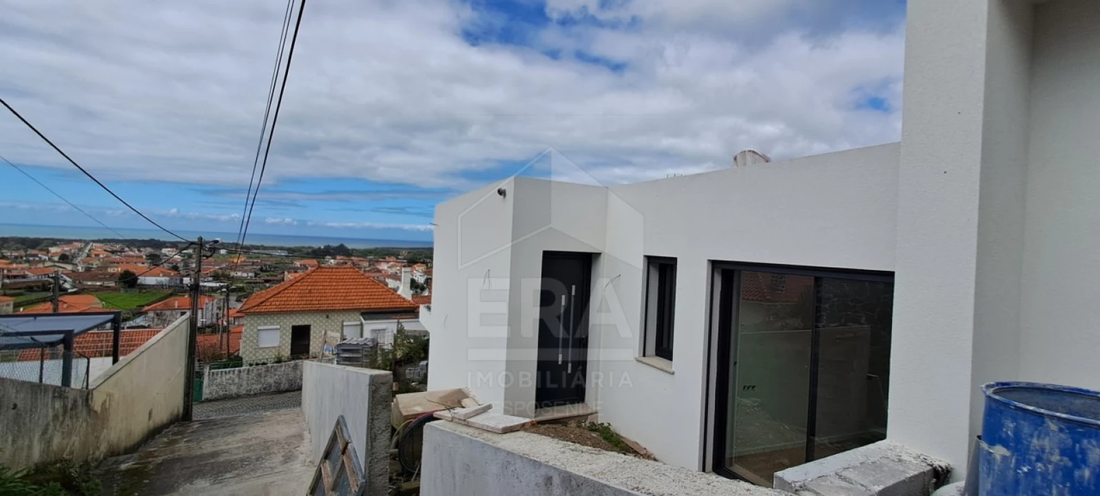 Moradia T3 para Venda em Belinho e Mar Foto 2