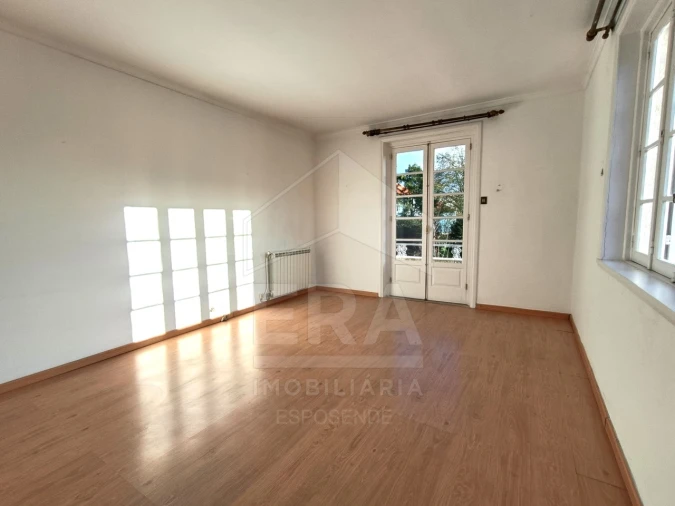 Moradia T4 para Venda em Santa Maria Maior e Monserrate e Meadela Foto 7