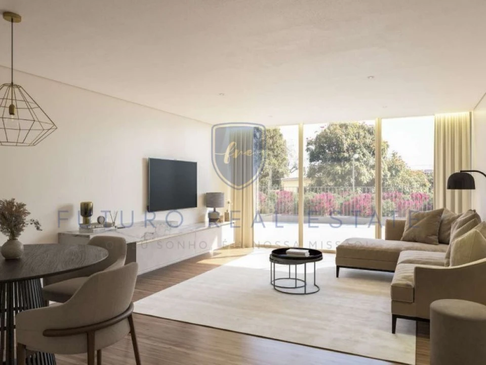 Apartamento T4 para Venda em Funchal (Santa Luzia) Foto 2