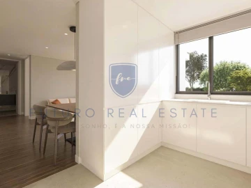 Apartamento T4 para Venda em Funchal (Santa Luzia)