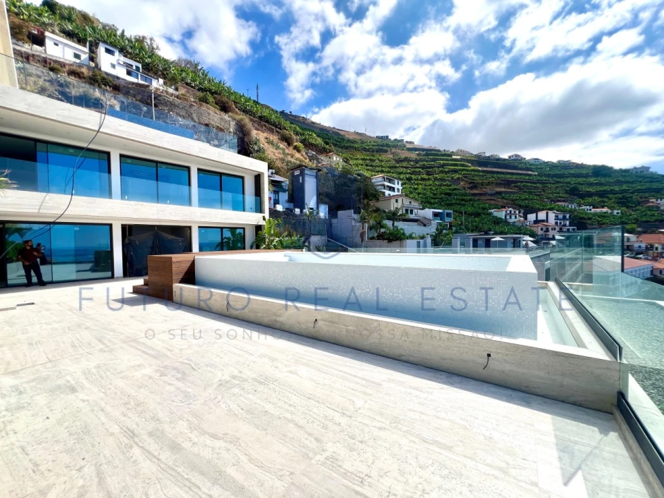 Apartamento T2 para Venda em Camara de Lobos Foto 15