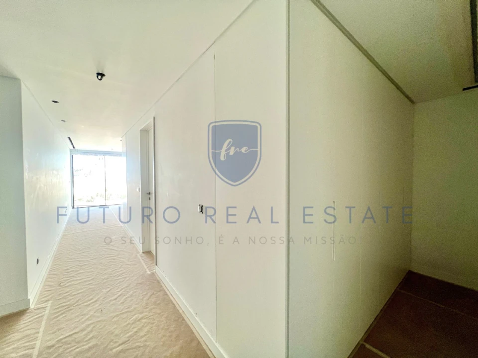 Apartamento T3 para Venda em Camara de Lobos Foto 10