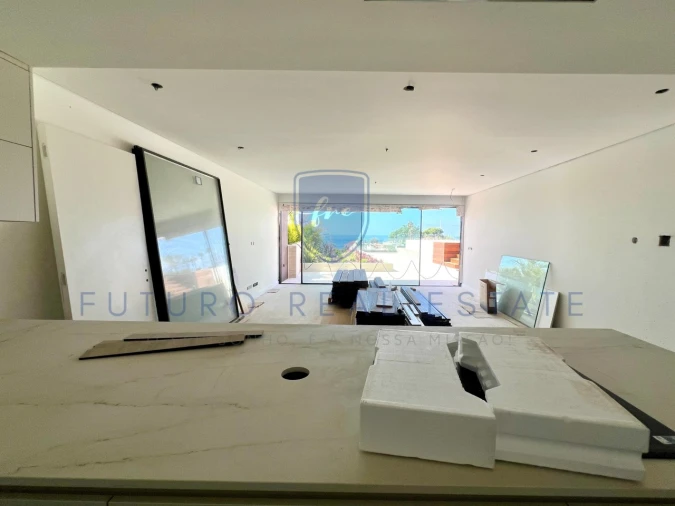 Apartamento T3 para Venda em Camara de Lobos Foto 4