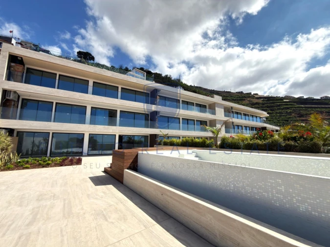 Apartamento T3 para Venda em Camara de Lobos Foto 37