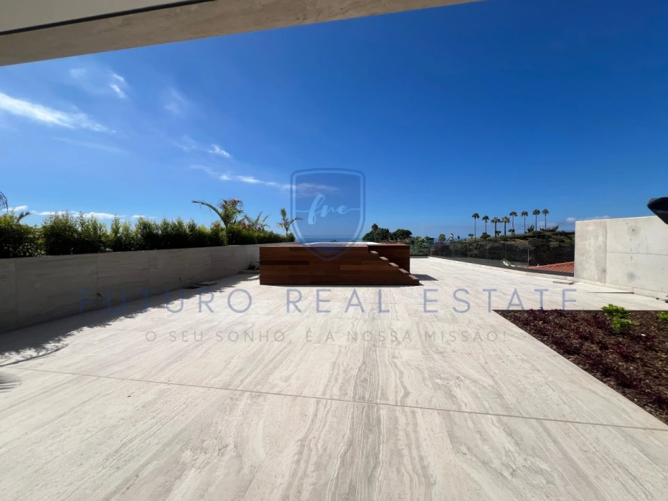 Apartamento T3 para Venda em Camara de Lobos Foto 7