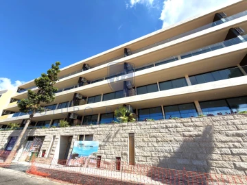 Apartamento T3 para Venda em Camara de Lobos