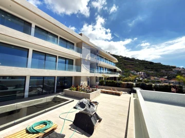 Apartamento T3 para Venda em Camara de Lobos
