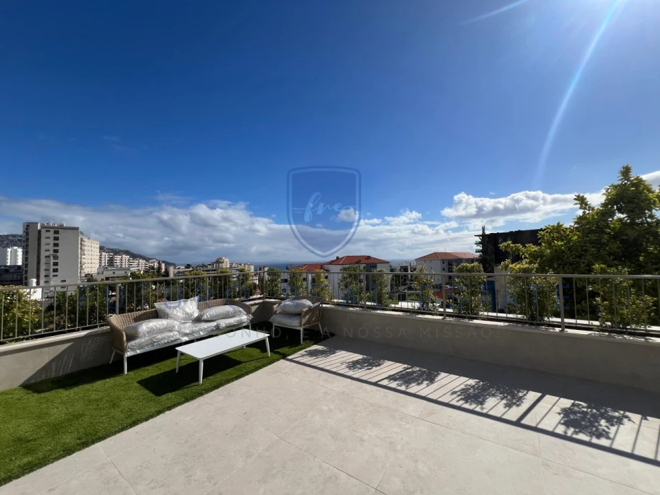 Apartamento T3 para Venda em São Martinho Foto 71