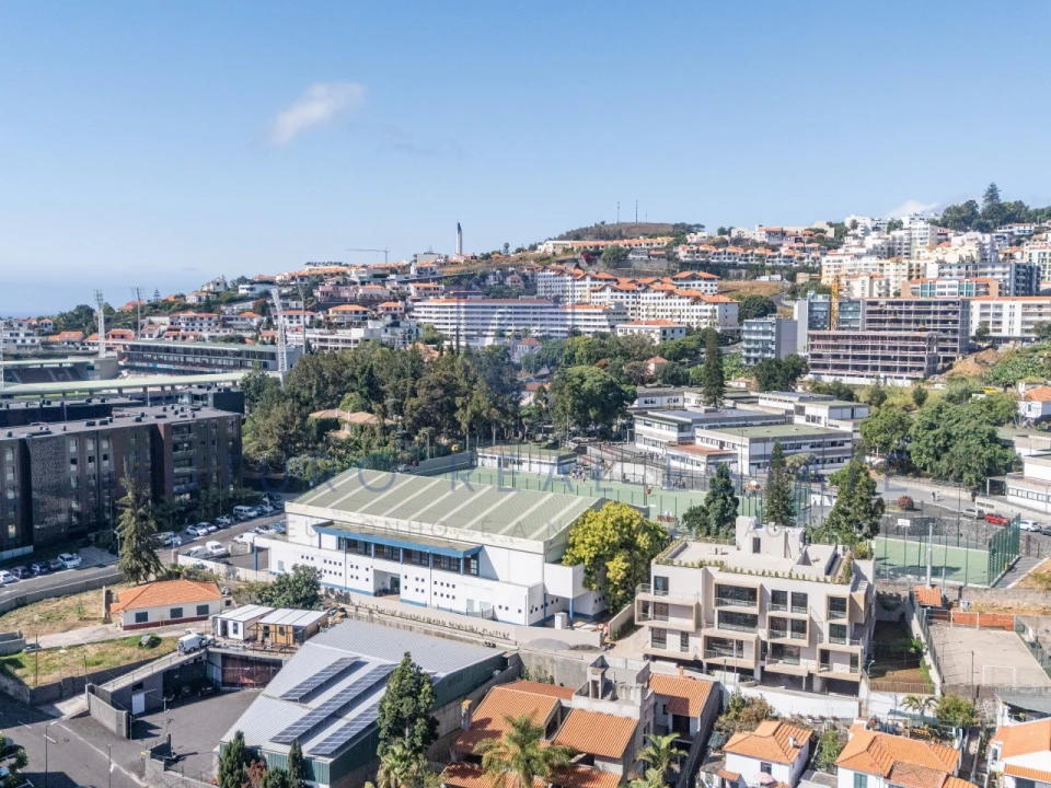 Apartamento T2 para Venda em São Martinho Foto 22
