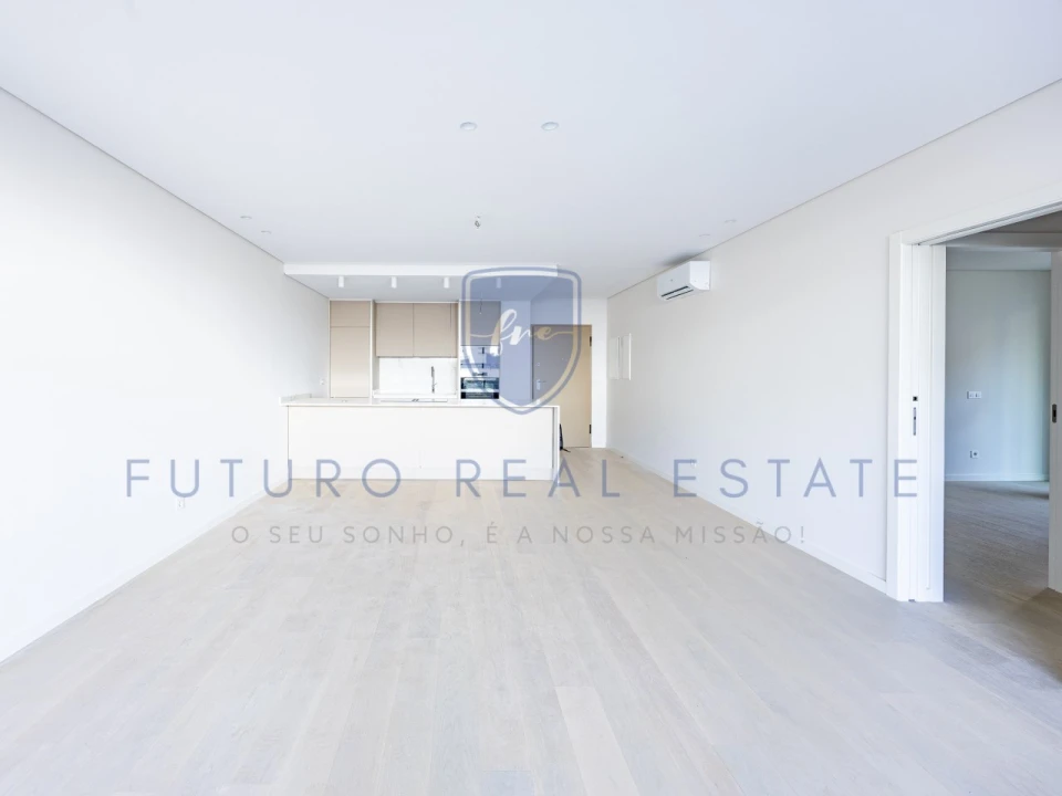 Apartamento T2 para Venda em São Martinho Foto 3