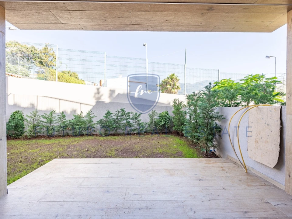 Apartamento T2 para Venda em São Martinho Foto 14