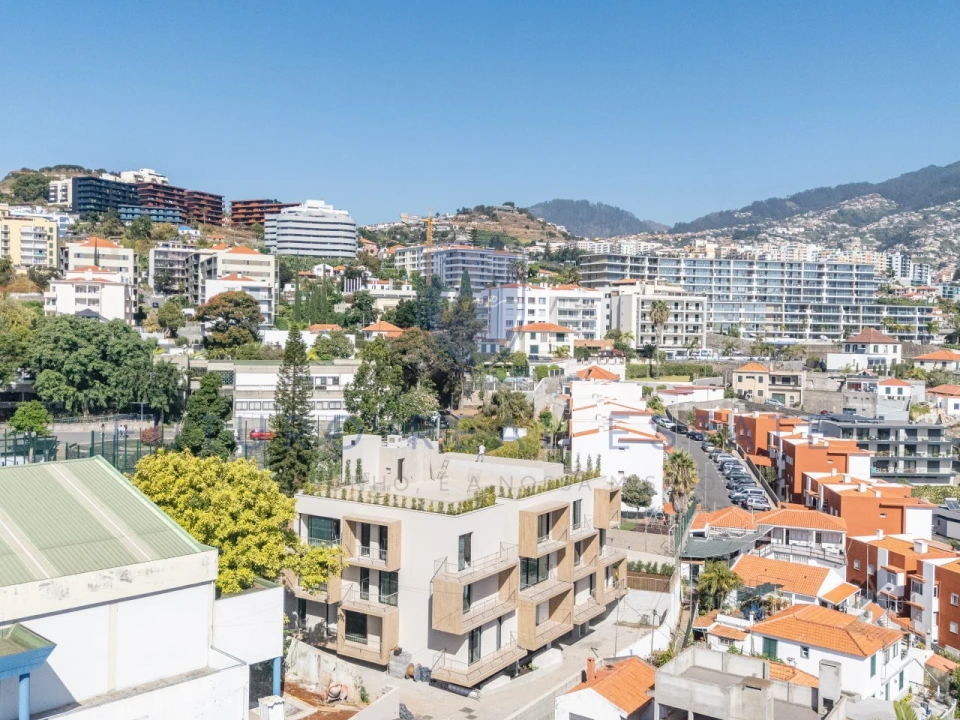 Apartamento T2 para Venda em São Martinho Foto 20