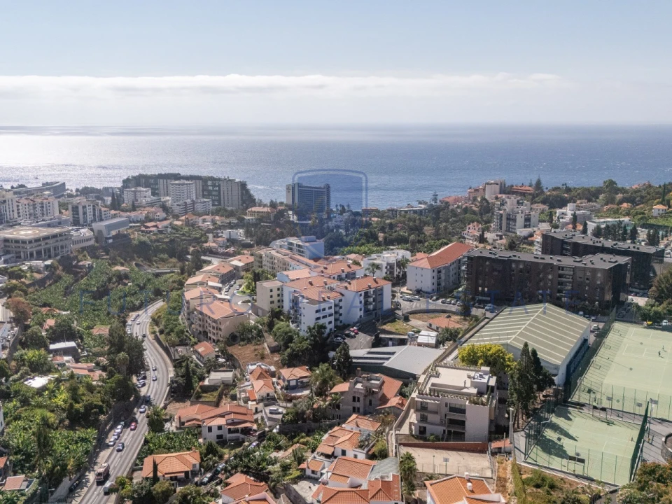 Apartamento T2 para Venda em São Martinho Foto 24