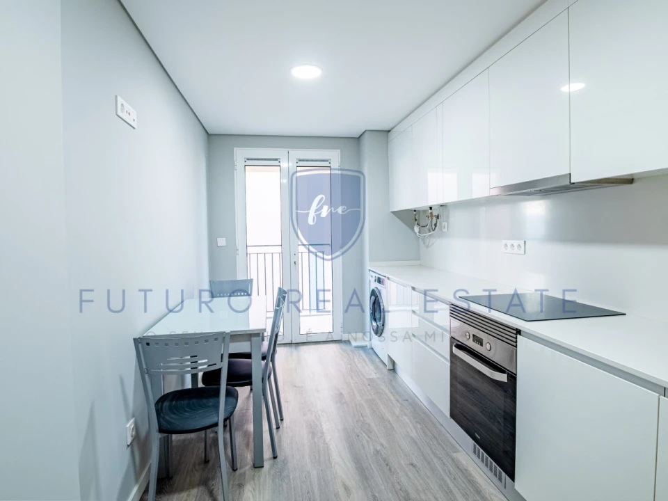 Apartamento T2 para Venda em Funchal (Se) Foto 3