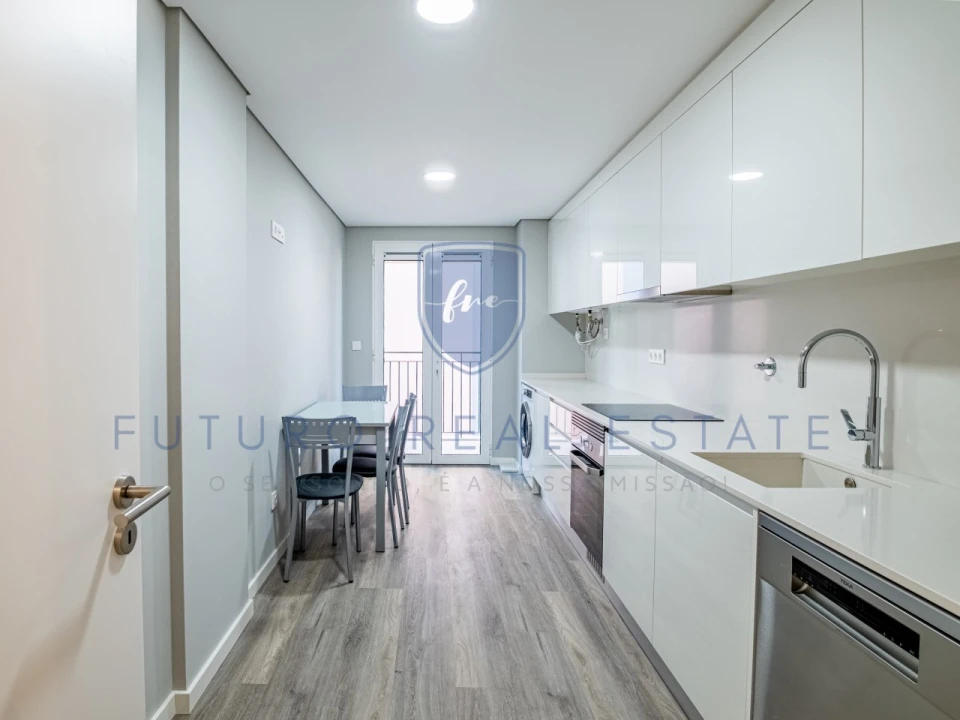 Apartamento T2 para Venda em Funchal (Se) Foto 2