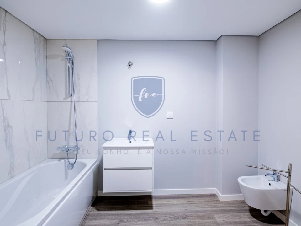 Apartamento T2 para Venda em Funchal (Se) Foto 14