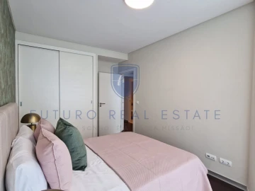 Apartamento T4 para Venda em Funchal (Se)