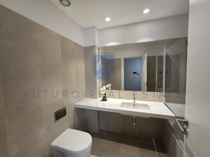 Apartamento T4 para Venda em Funchal (Se) Foto 17