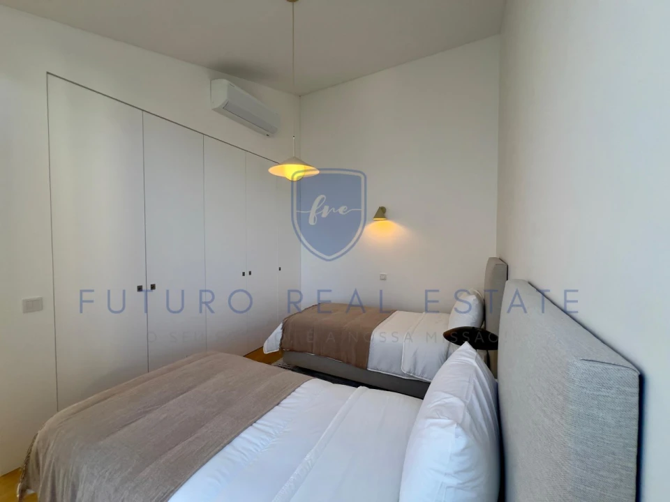 Moradia T4 para Venda em São Martinho Foto 33