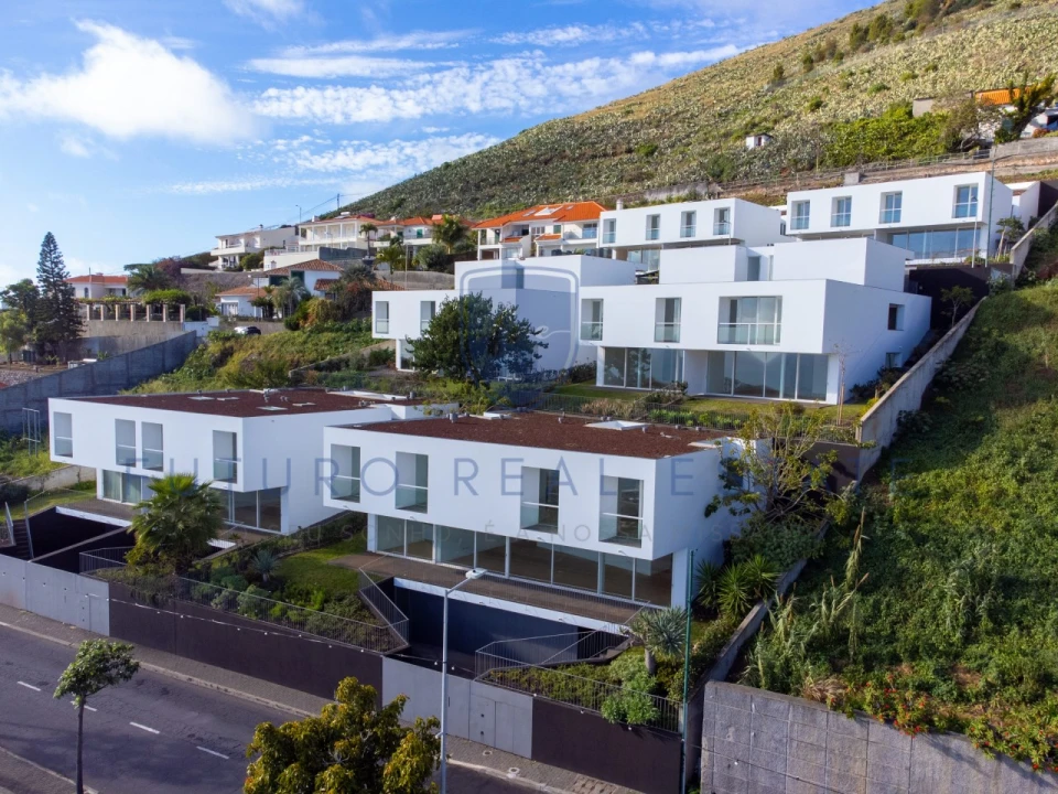 Moradia T3 para Venda em São Martinho Foto 5