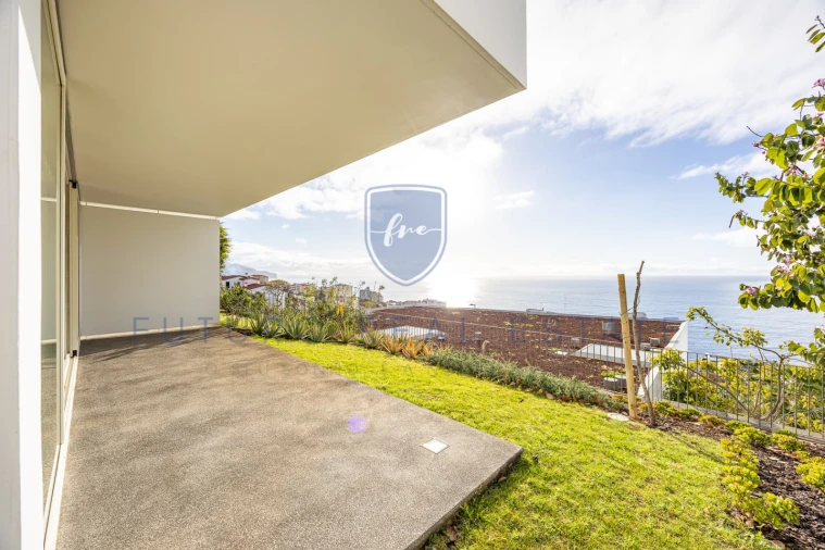 Moradia T3 para Venda em São Martinho Foto 37