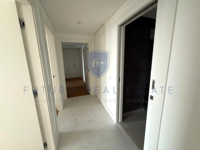 Apartamento T3 para Venda em São Martinho Foto 6