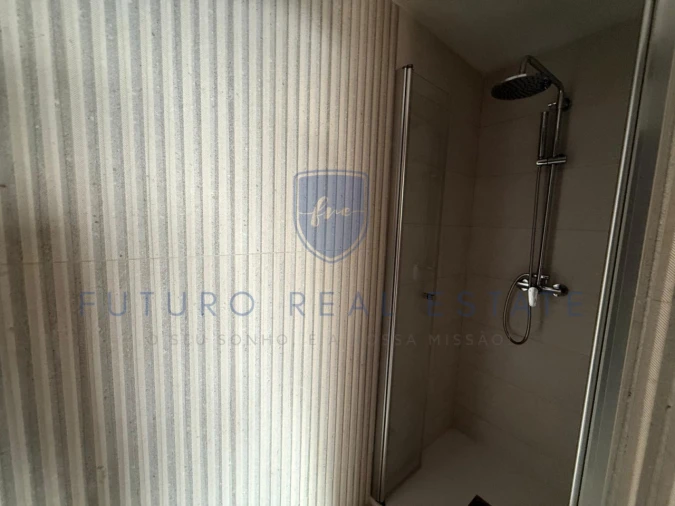Apartamento T3 para Venda em São Martinho Foto 19