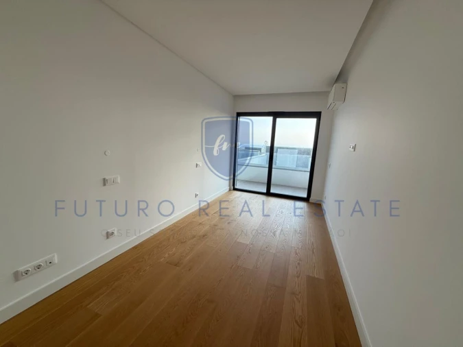 Apartamento T3 para Venda em São Martinho Foto 16