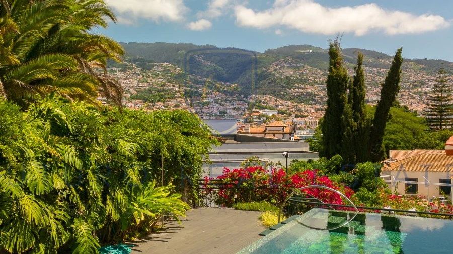 Moradia T4 para Venda em Funchal (Se)