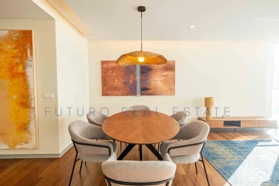 Apartamento T3 para Venda em Funchal (Se)