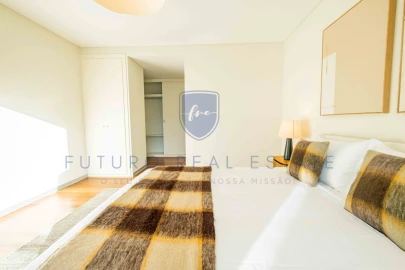 Apartamento T3 para Venda em Funchal (Se)