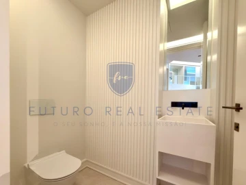 Apartamento T3 para Venda em Funchal (Se)