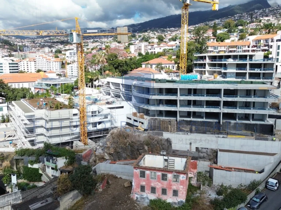Apartamento T1 para Venda em Funchal (Santa Luzia) Foto 56