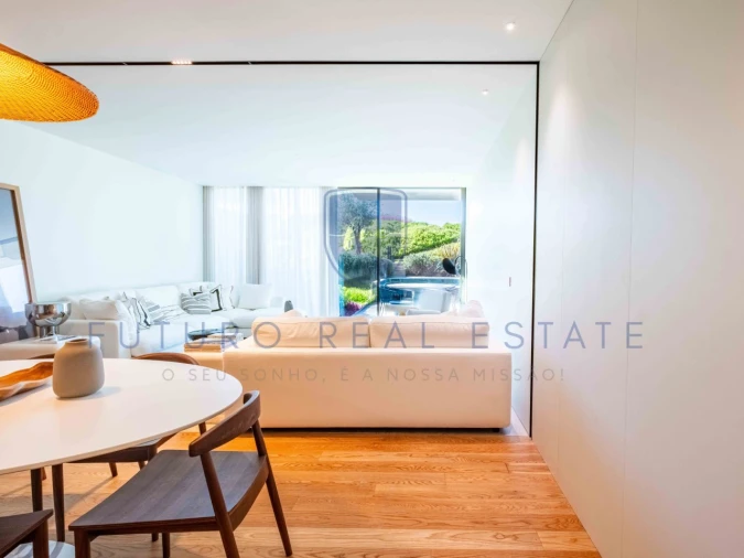 Apartamento T2 para Venda em São Martinho Foto 2