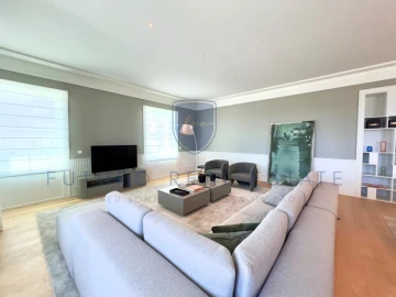 Apartamento T3 para Venda em Funchal (Se)