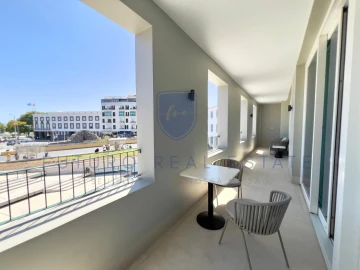 Apartamento T3 para Venda em Funchal (Se)